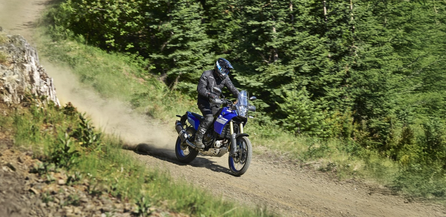 assets/images/motorcycles/headers/tenere-700-2025.jpg
