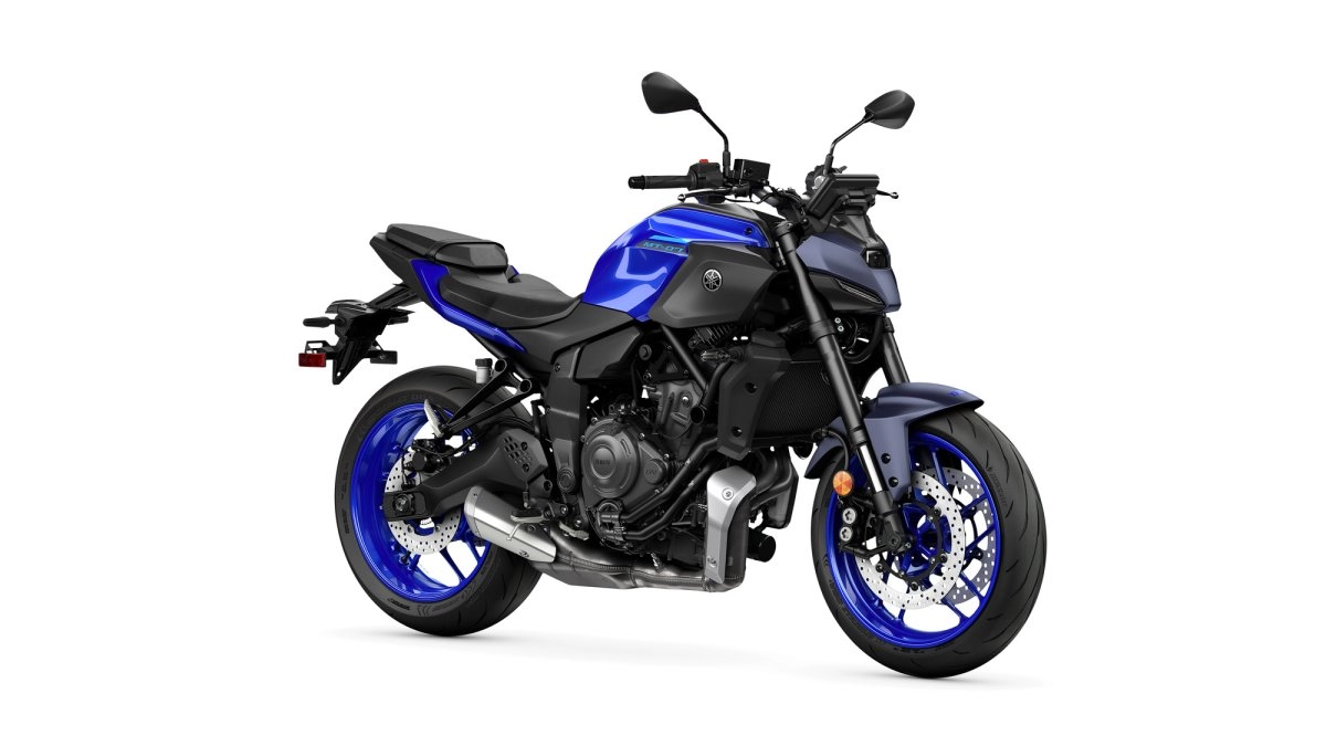 assets/images/motorcycles/models/mt-07-2026/8b696608-f1aa-4c8d-85ee-85389bc263eb.png