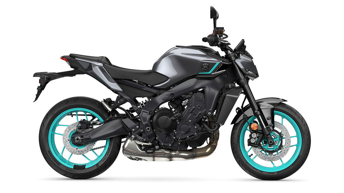 assets/images/motorcycles/models/mt-09-2025/11.jpg