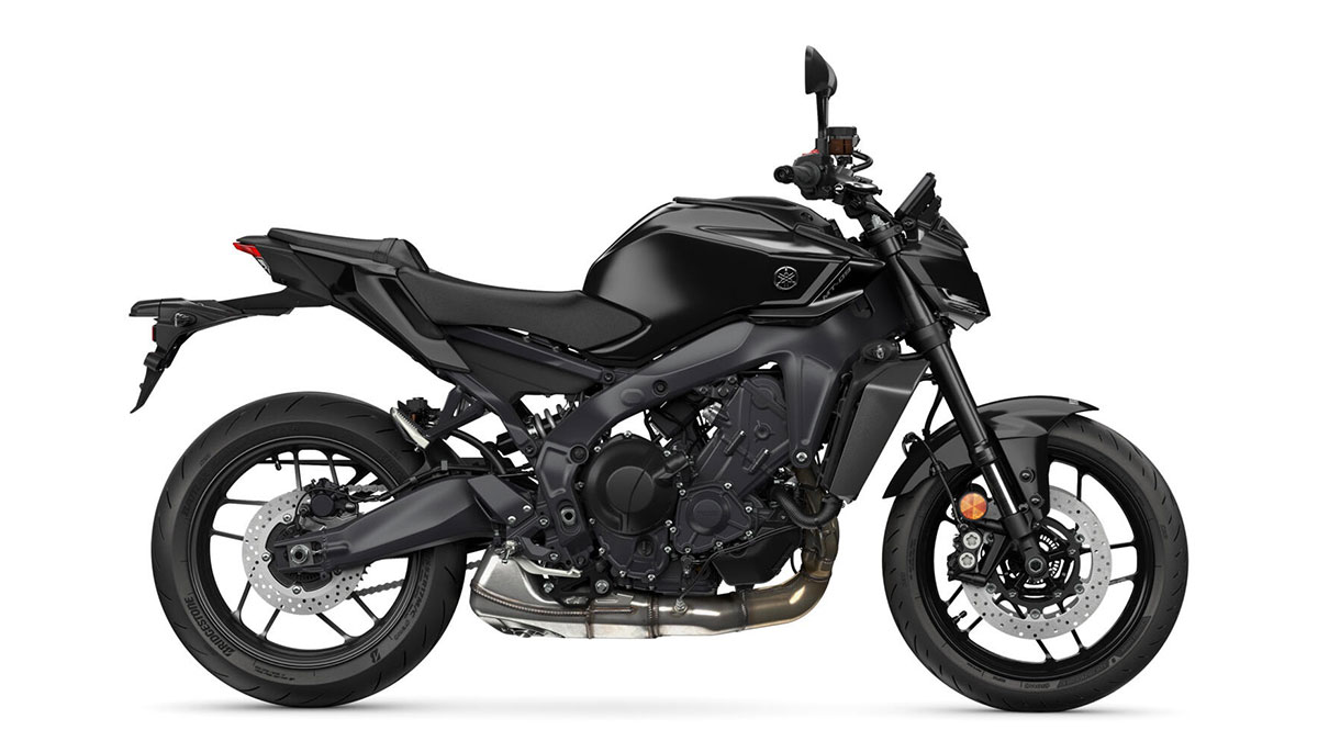 assets/images/motorcycles/models/mt-09-2025/13.jpg