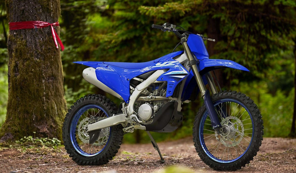 assets/images/motorcycles/models/yz250-fx-2025/db546590-c6b1-4a17-980a-8e72ab2874ef.jpg