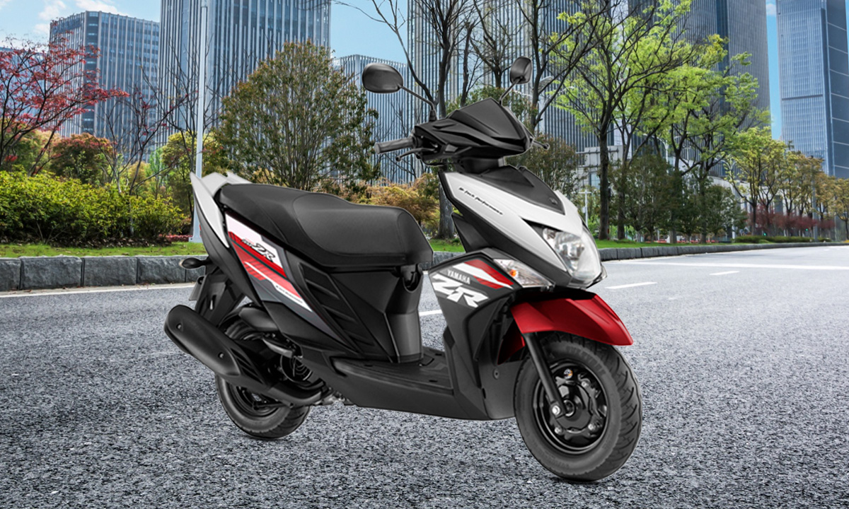 assets/images/motorcycles/headers/ray-zr-2026.jpg