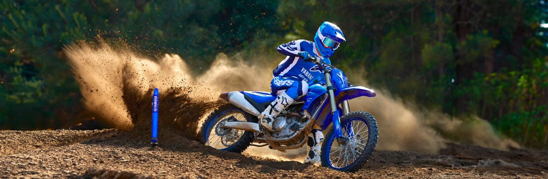 assets/images/motorcycles/headers/yz250-f-2027.jpg