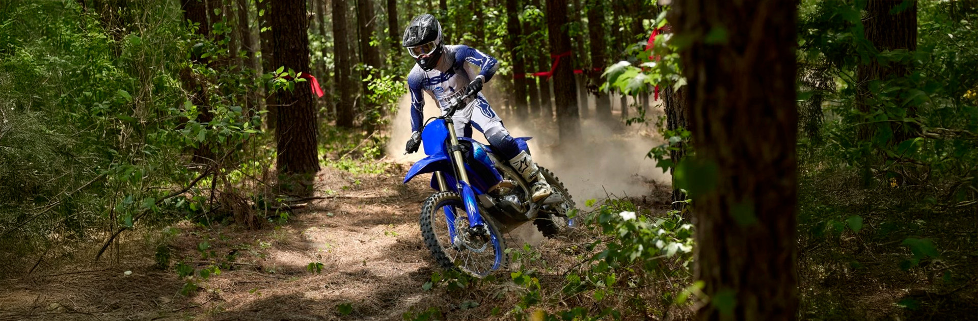 assets/images/motorcycles/headers/yz450fx-2026.jpg