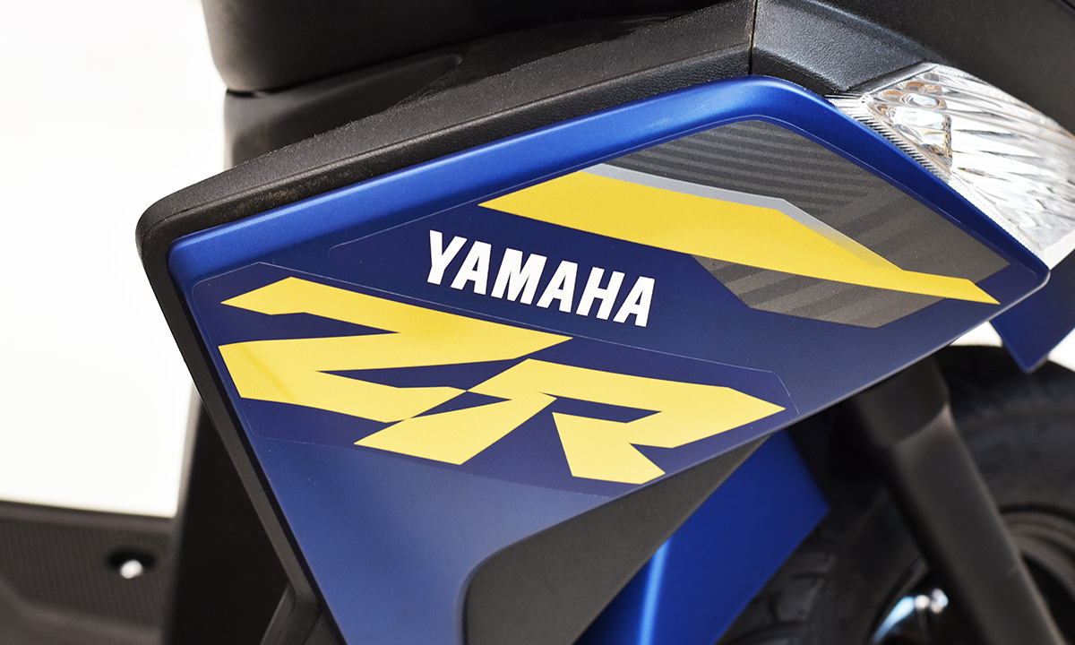 assets/images/motorcycles/models/ray-zr-2026/ac39215b-7d8c-4270-9aa8-85ac8b619cf7.jpg
