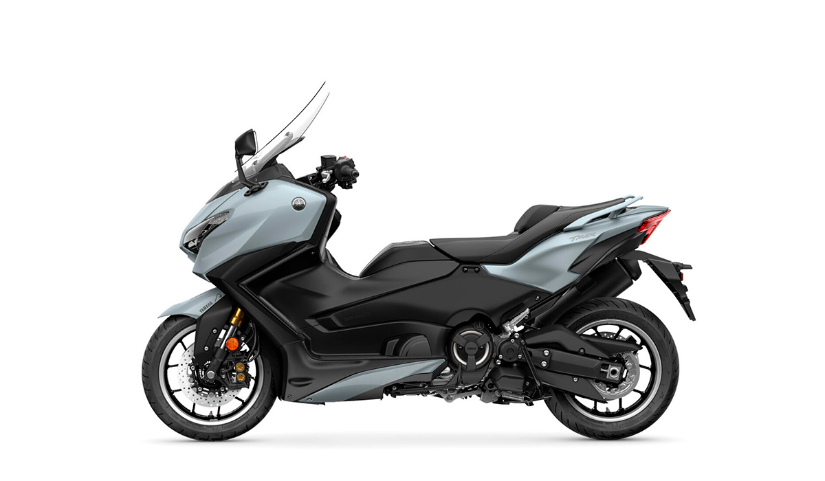 assets/images/motorcycles/models/t-max-tech-max-2026/196ef95f-f6f0-49c5-b723-61f0c1b7c454.jpg