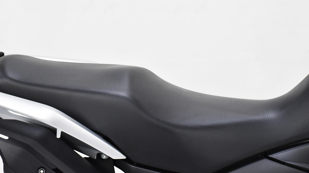 assets/images/motorcycles/models/xtz-150-2025/14.jpg
