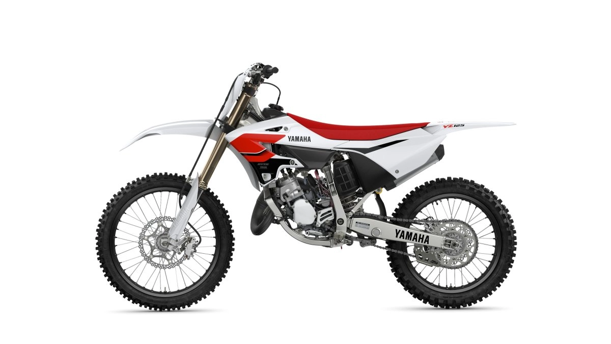 assets/images/motorcycles/models/yzf-125-2026/837b77fb-8c57-4c70-8223-d338711f5c8d.png